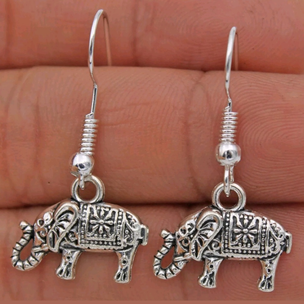 Handmade Beautiful Silver Plated Elephant Earrings